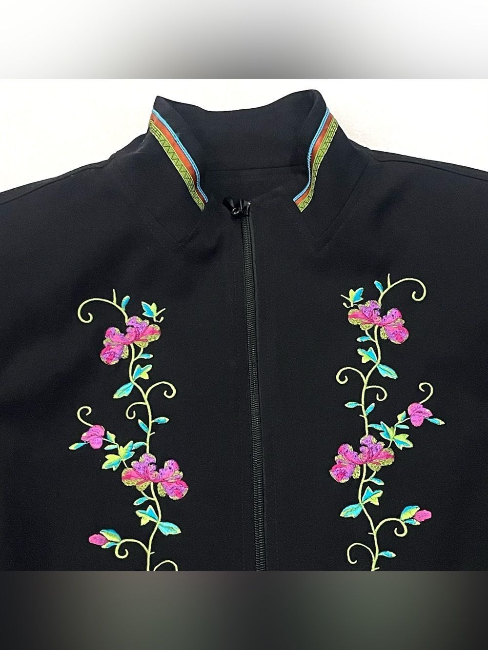 Nancy Bolen Embroidered Sequin Black Pink Floral Zip Blazer Jacket Women’s Top - Picture 8 of 16